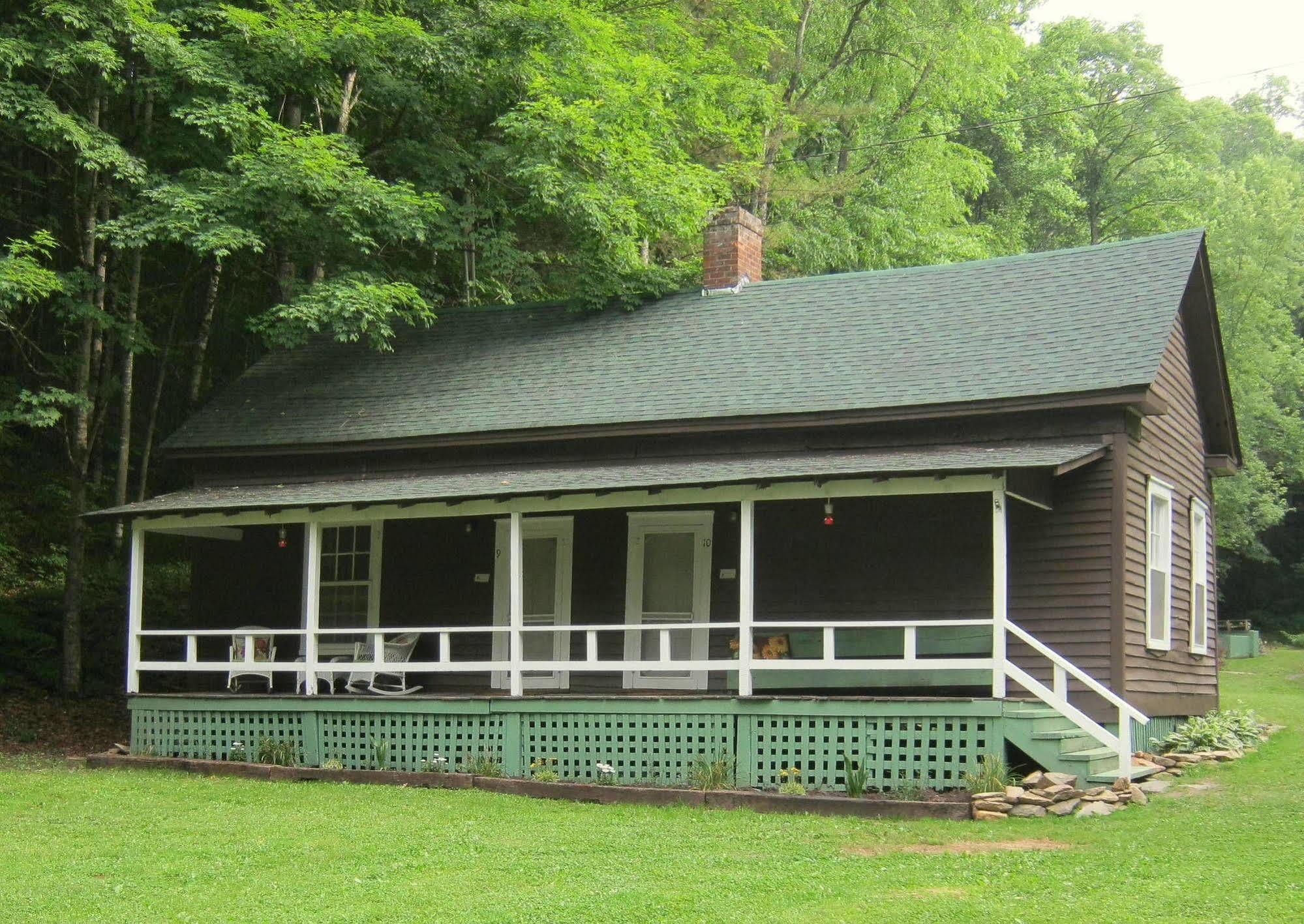 The Cabins At Healing Springs Crumpler Exterior foto