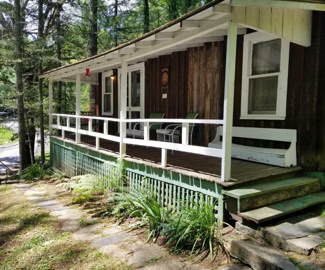 The Cabins At Healing Springs Crumpler Exterior foto